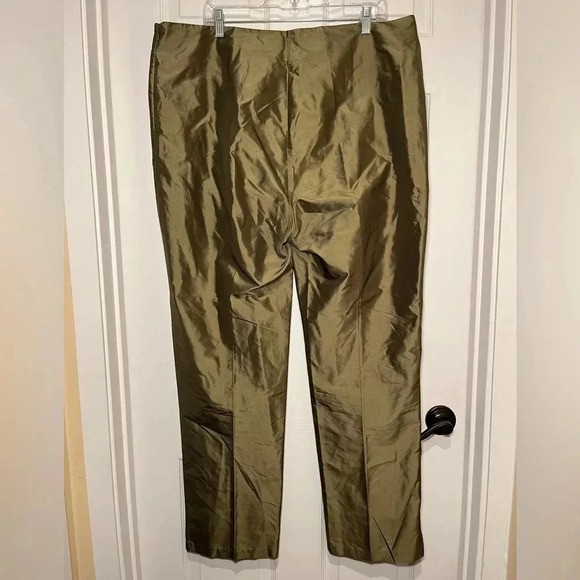 Connie Robertson 100% Silk Olive Green Suit Pants - Picture 11 of 11